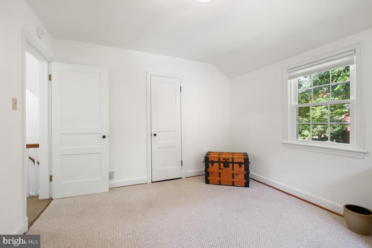 10113 Big Rock Road Silver Spring, MD 20901 - Photo 24 of 43