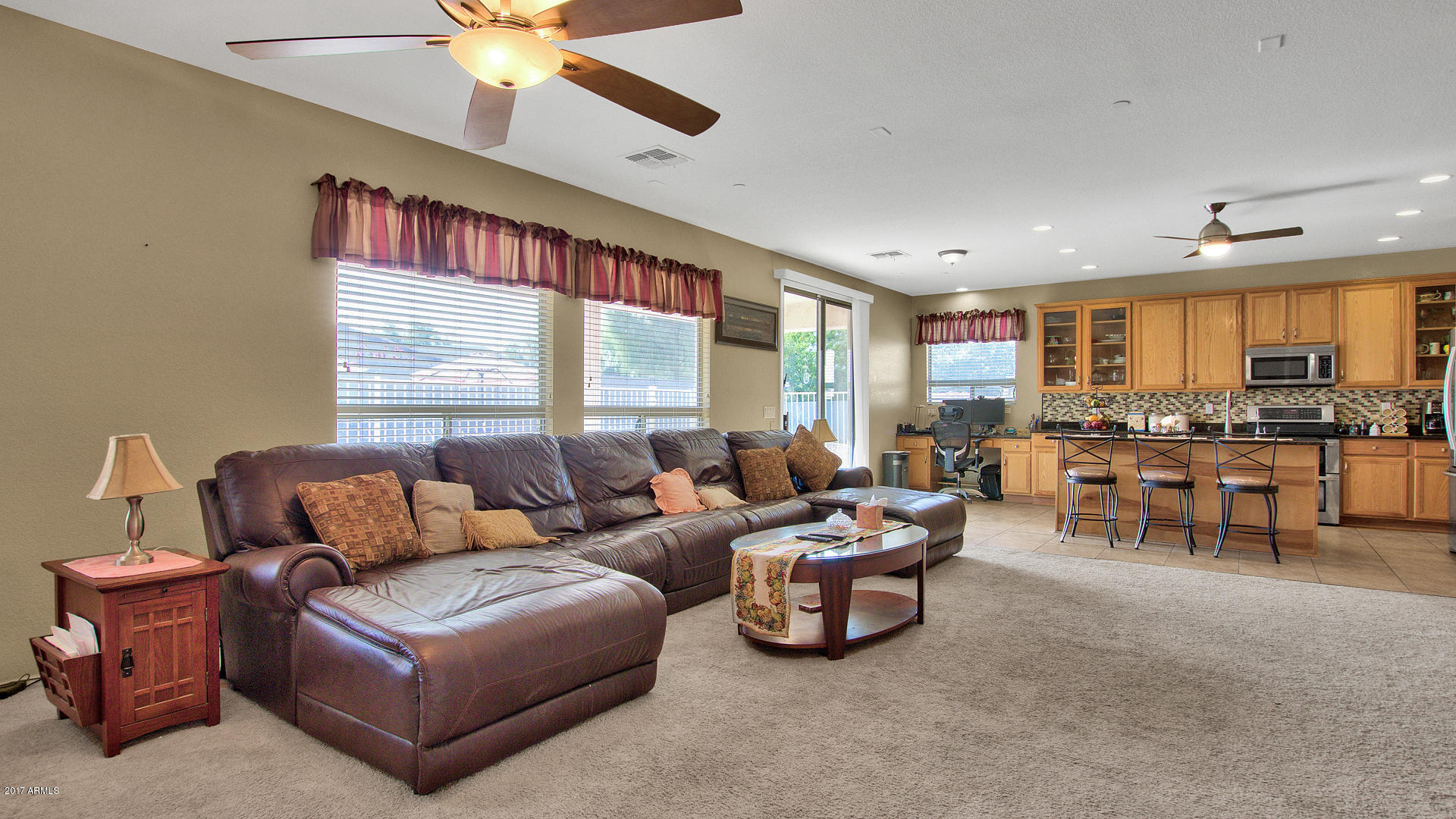 2223 West Maldonado Road Phoenix, AZ 85041 - Photo 16 of 41 16
