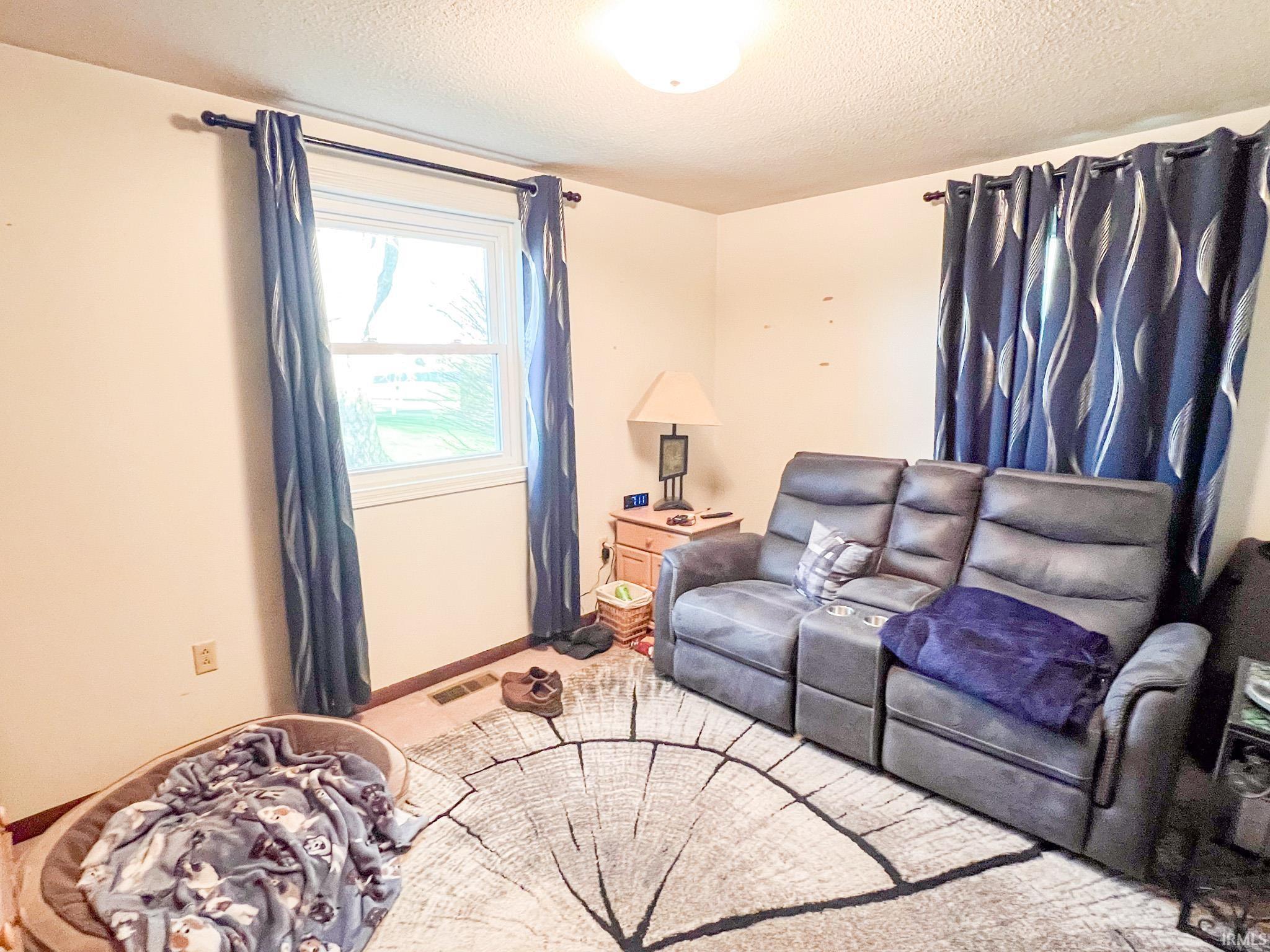 16224 Feighner Road Roanoke, IN 46783 - Photo 29 of 35