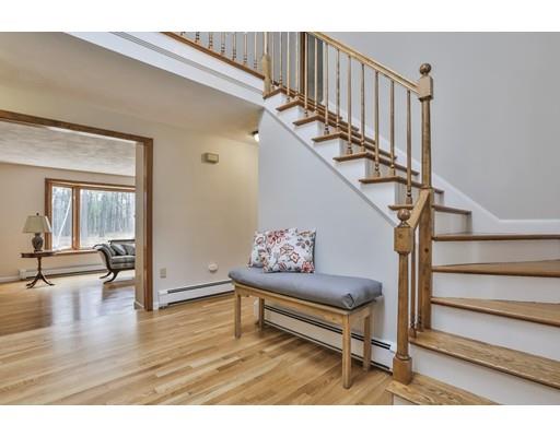 18 West Parish Road Boxford, MA 01921 - Photo 5 of 29 Gallery Image 5