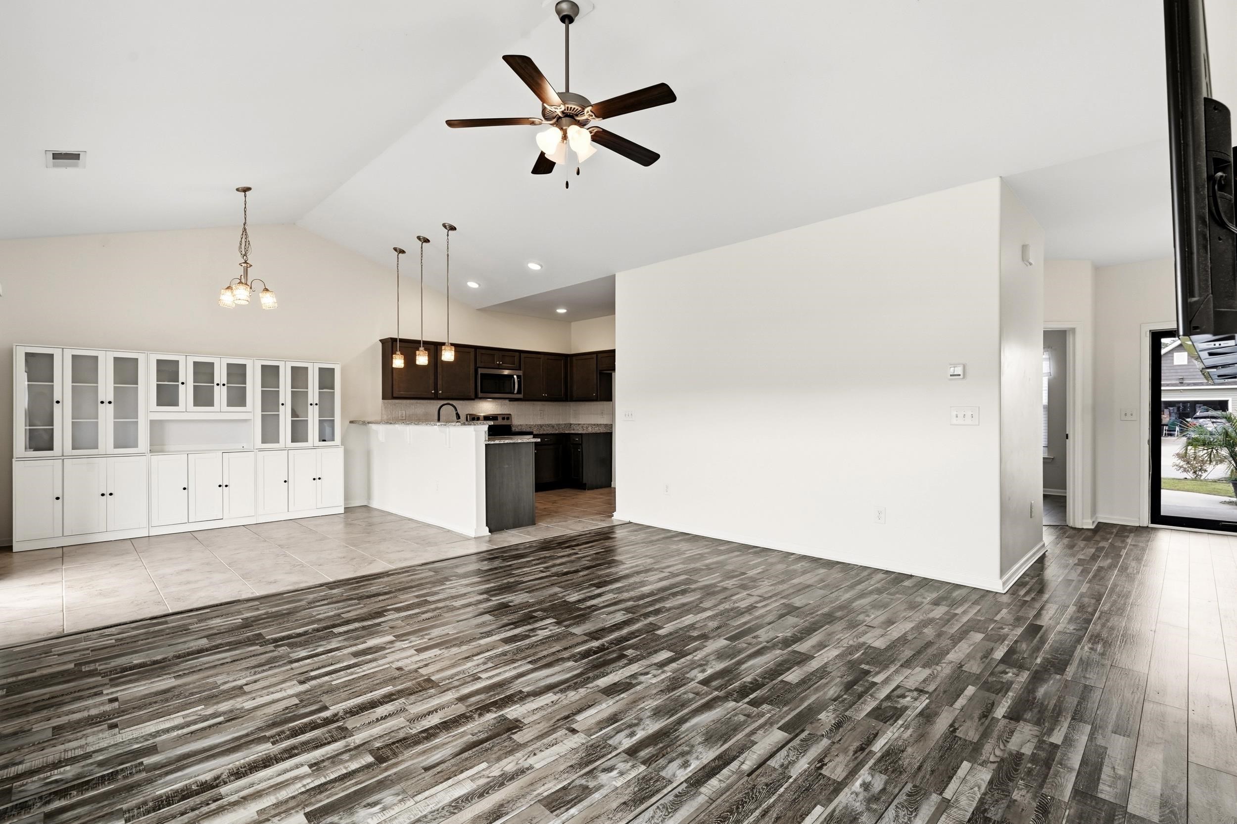 154 Springtide Drive Conway, SC 29527 - Photo 6 of 44 Gallery Image 6