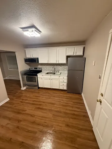 $1,495 | 263 North Wildwood Avenue, Kankakee, IL 60901