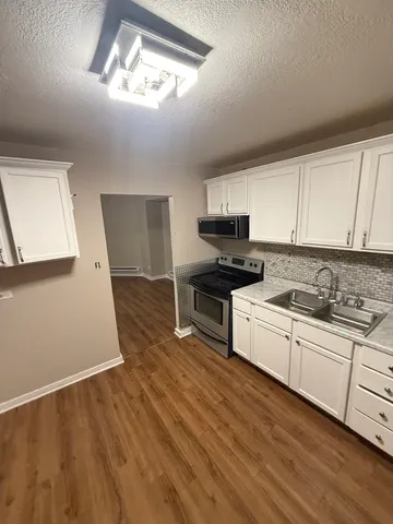 $1,495 | 263 North Wildwood Avenue, Kankakee, IL 60901