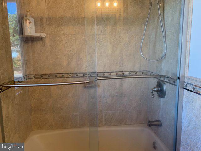 38852 Bayfront Drive Ocean View, DE 19970 - Photo 12 of 28 a close view of a bathtub in bathroom