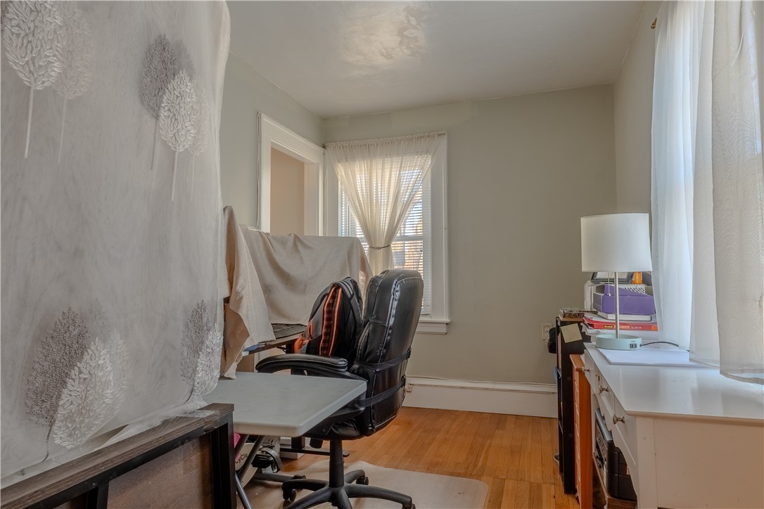 73 Western Promenade Cranston, RI 02905 - Photo 10 of 16