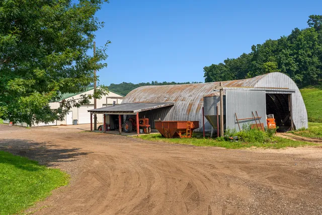 $569,900 | N28881 County Road South, Preston, WI 54616