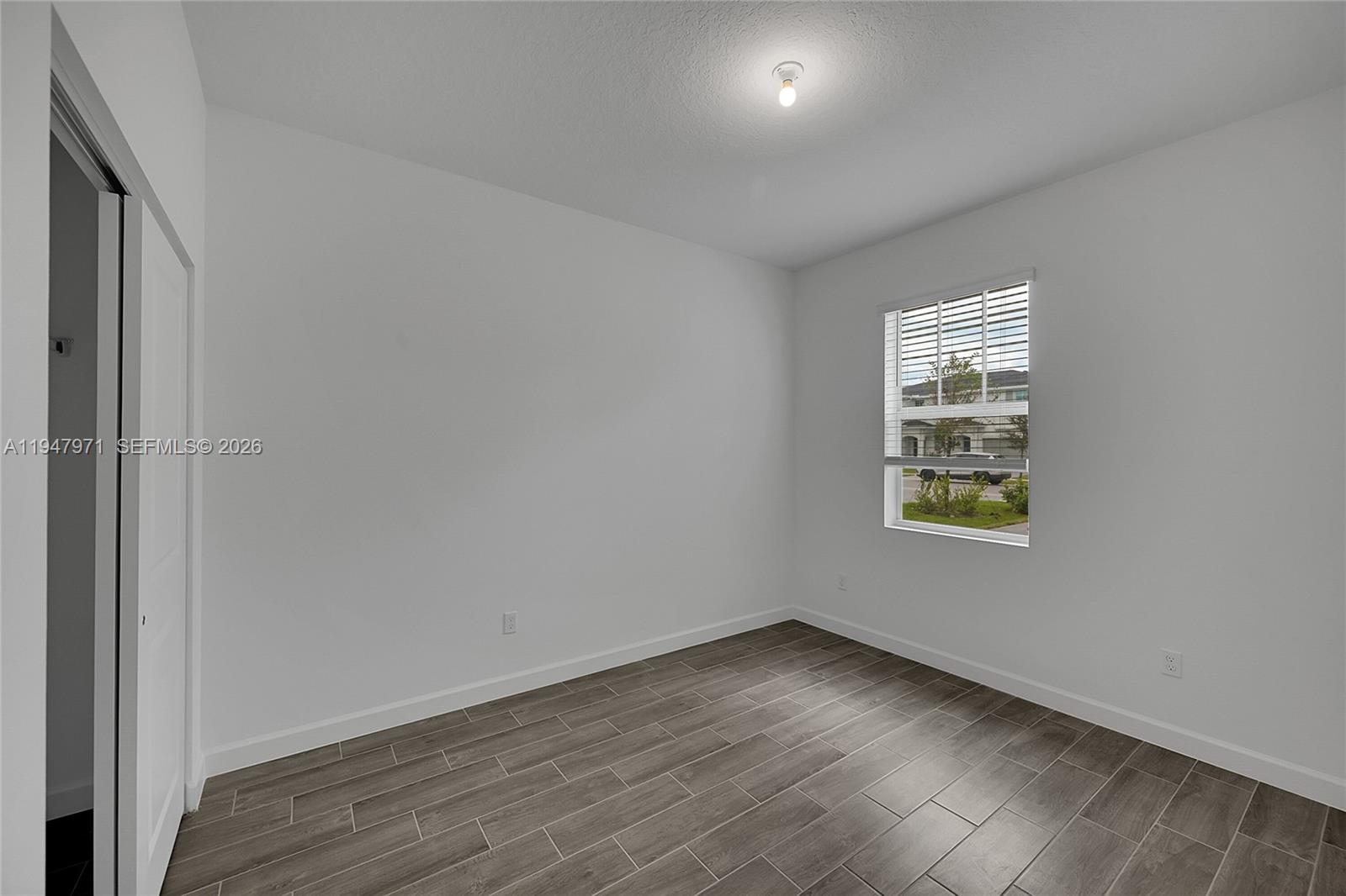 19465 Whispering Creek Road Loxahatchee, FL 33470 - Photo 12 of 22