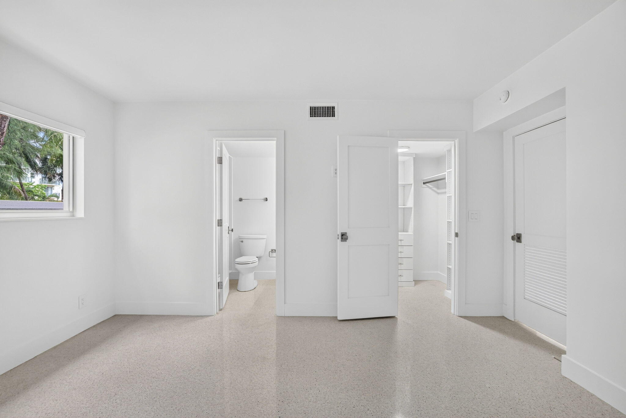 3216 Colony Club Road, Unit 4 Pompano Beach, FL 33062 - Photo 15 of 42 15-web-or-mls-8I8A6273