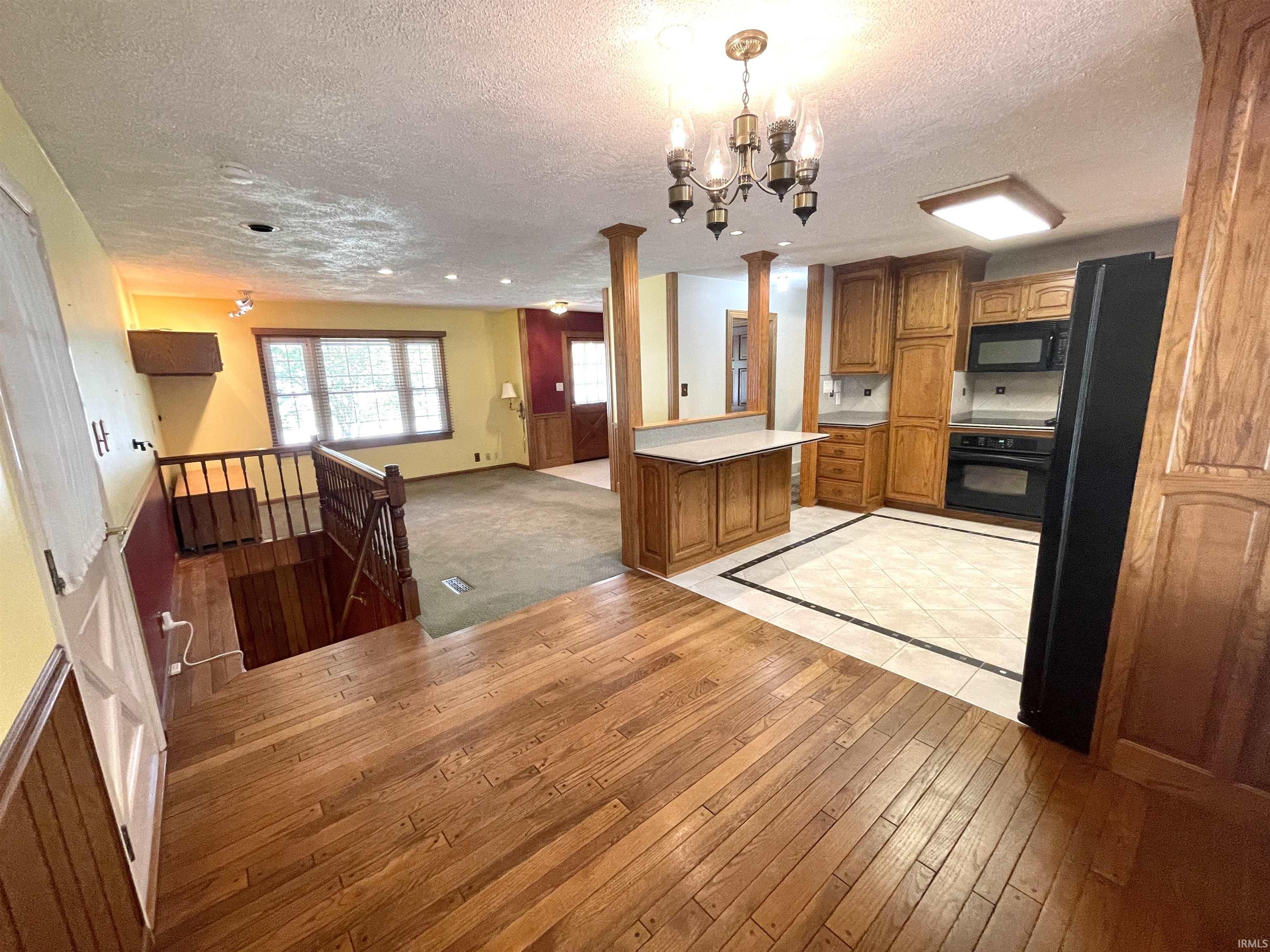 2115 Lakeview Drive Washington, IN 47501 - Photo 13 of 36