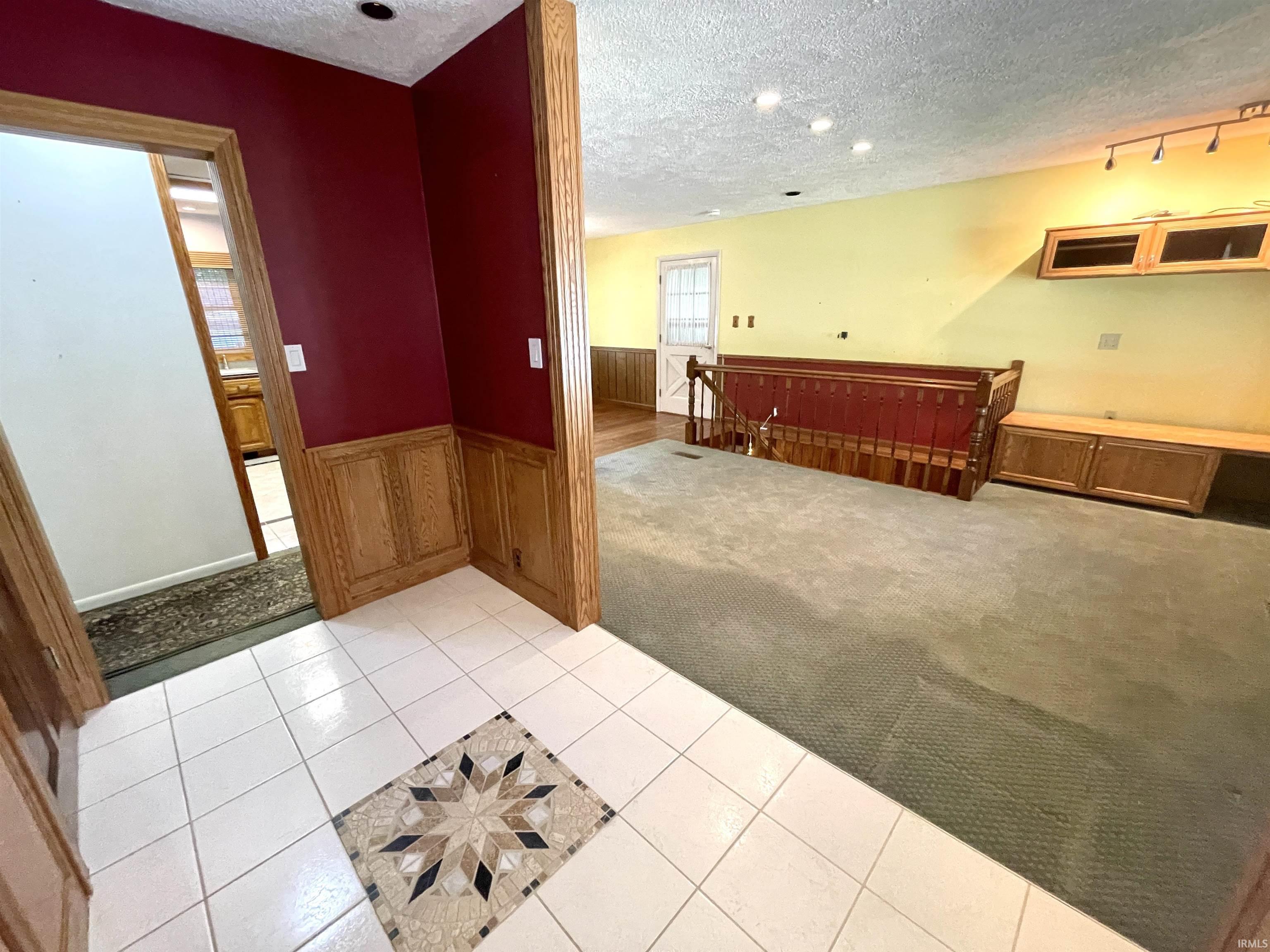 2115 Lakeview Drive Washington, IN 47501 - Photo 17 of 36