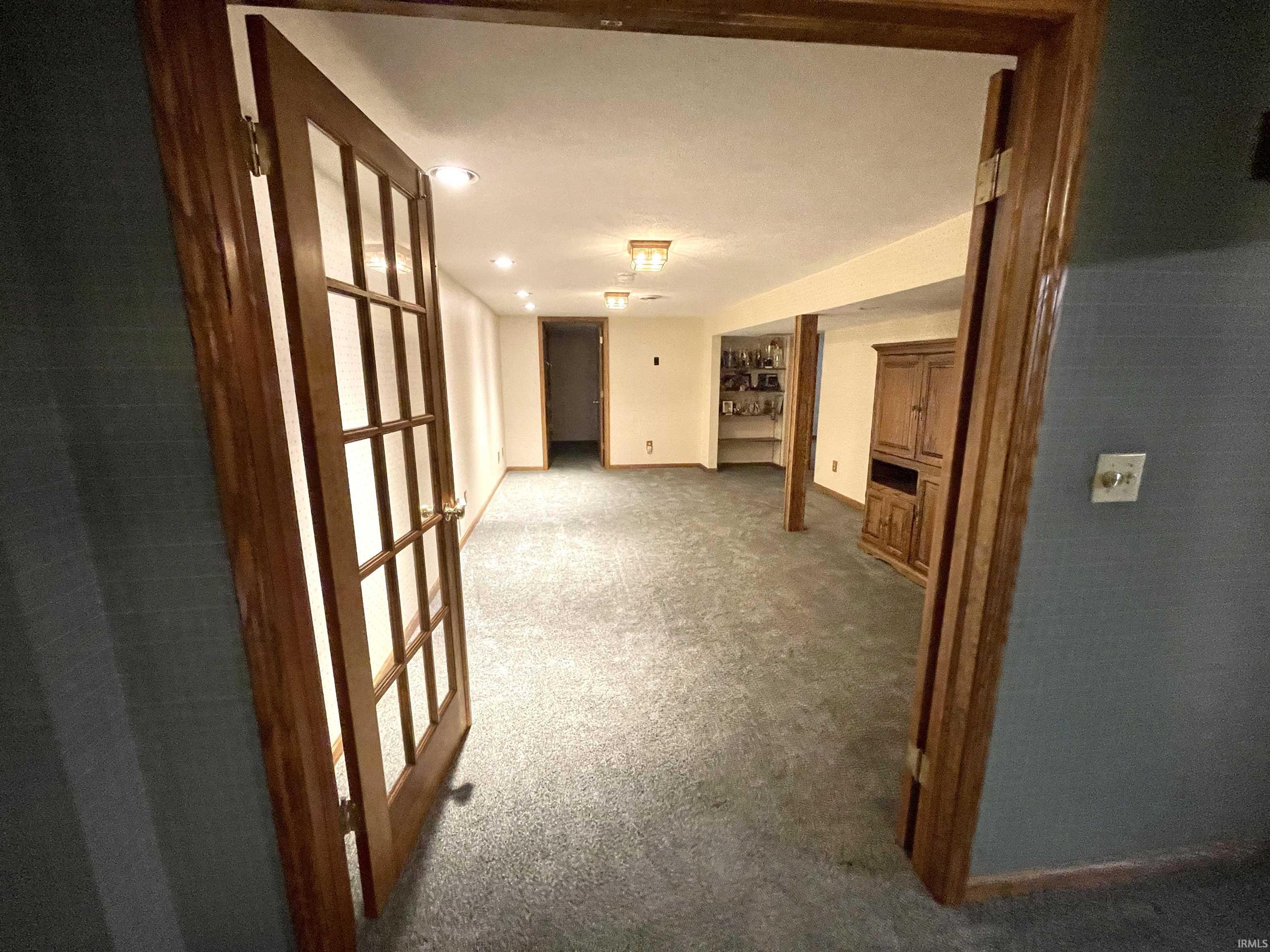 2115 Lakeview Drive Washington, IN 47501 - Photo 27 of 36