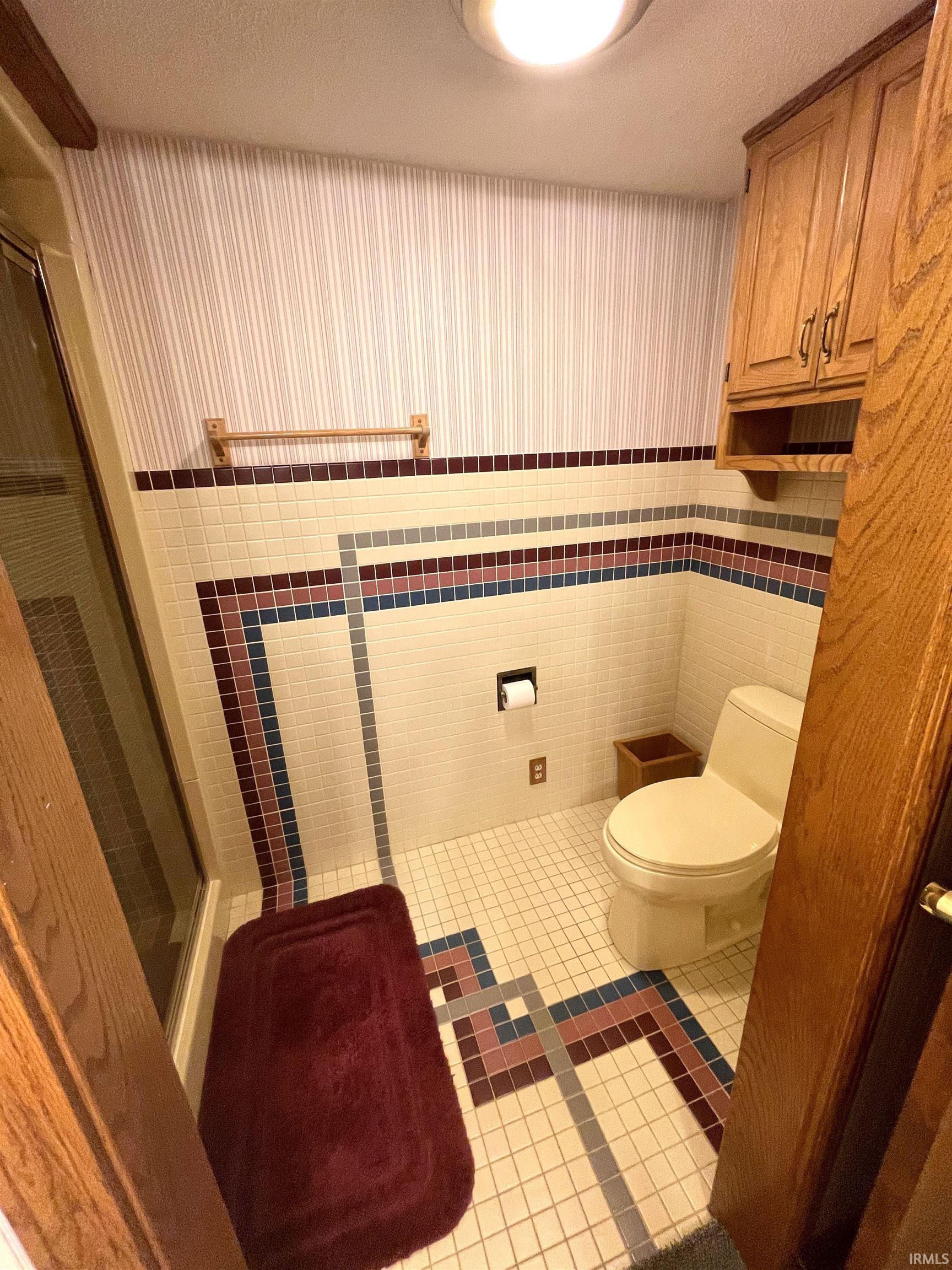 2115 Lakeview Drive Washington, IN 47501 - Photo 31 of 36