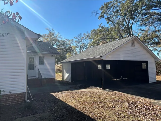 $289,000 | 403 Oak Drive, Belton, SC 29627