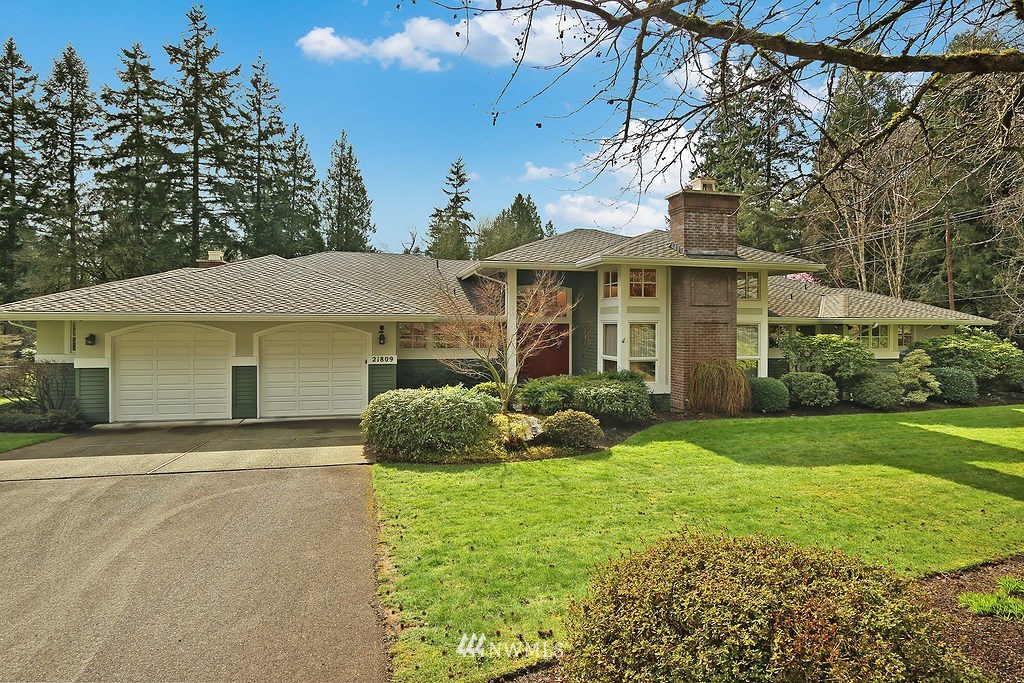 21809 35th Avenue Southeast Bothell, WA 98021 - Photo 1 of 18