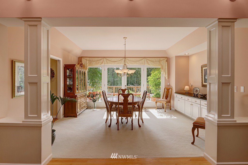 21809 35th Avenue Southeast Bothell, WA 98021 - Photo 5 of 18