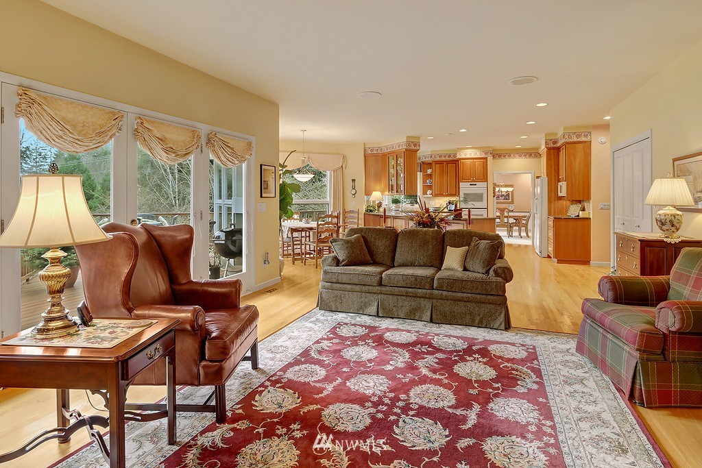 21809 35th Avenue Southeast Bothell, WA 98021 - Photo 10 of 18