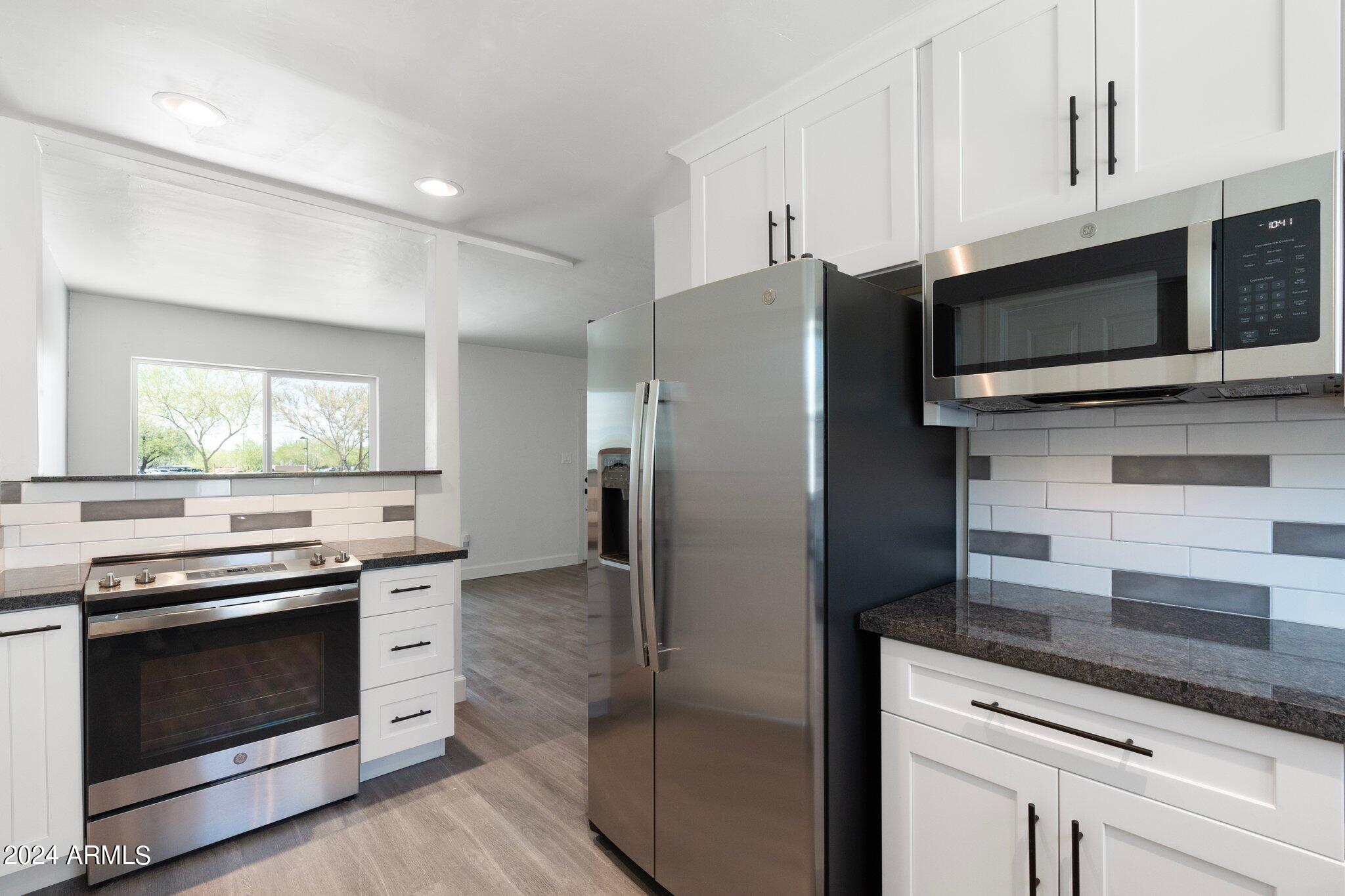 20 East Hatcher Road Phoenix, AZ 85020 - Photo 11 of 38 11-web-or-mls-DSC06681
