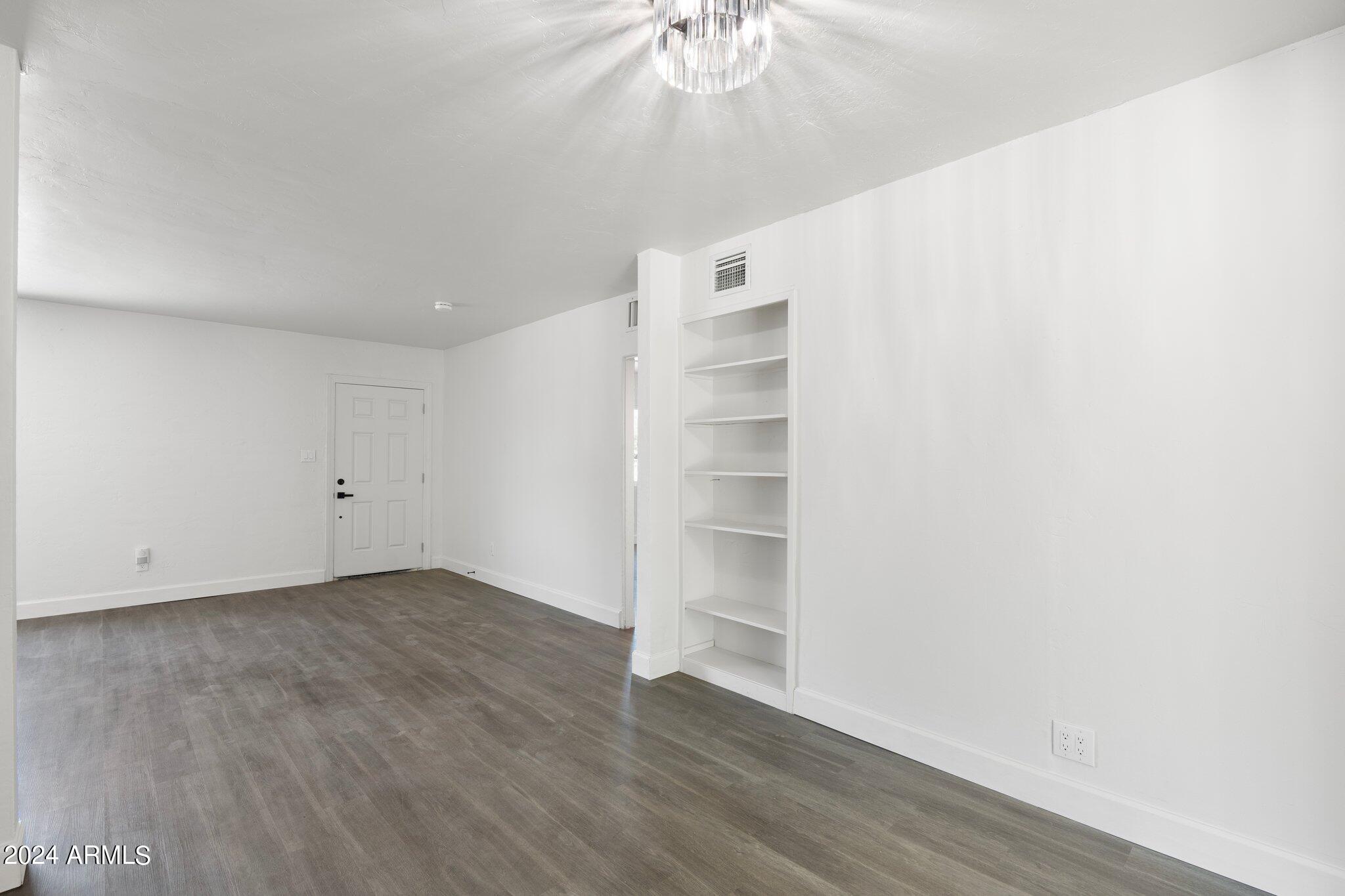 20 East Hatcher Road Phoenix, AZ 85020 - Photo 20 of 38 20-web-or-mls-DSC06710