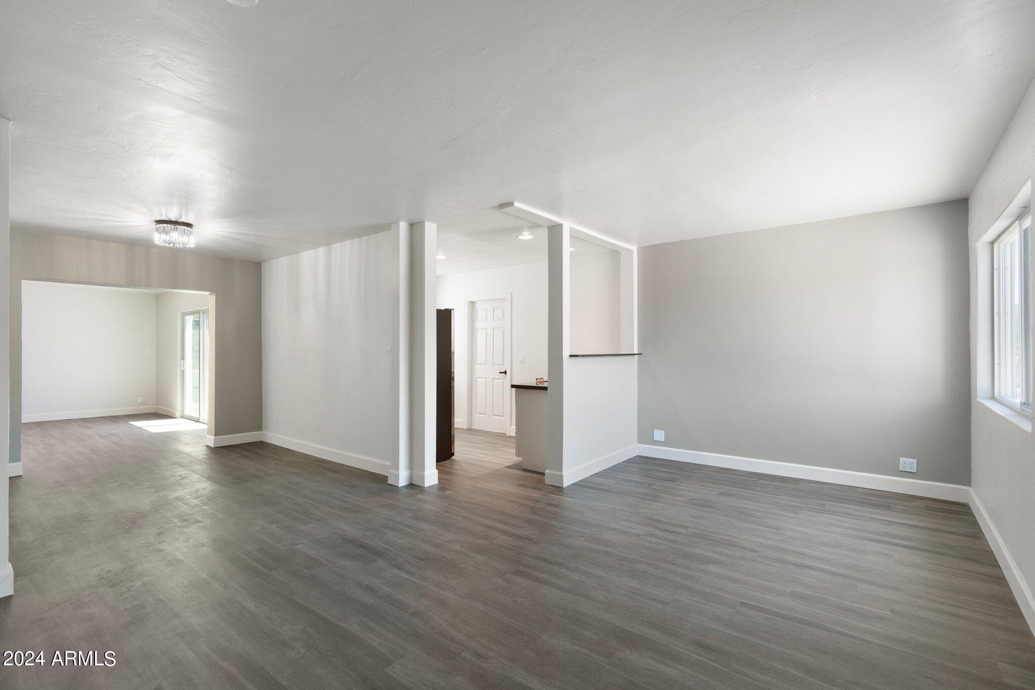 20 East Hatcher Road Phoenix, AZ 85020 - Photo 6 of 38 6-web-or-mls-DSC06666