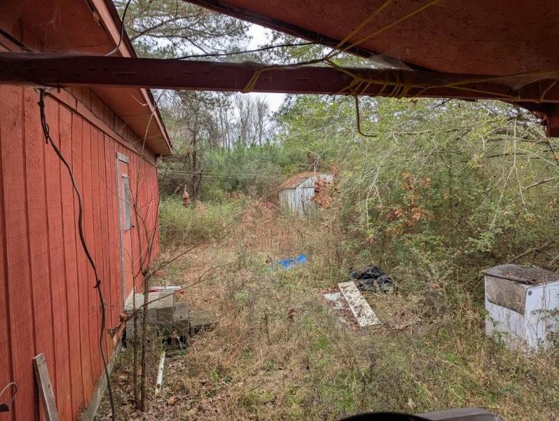 1172 Midway Road Northwest Resaca, GA 30735 - Photo 21 of 25 a view of a pathway of a building
