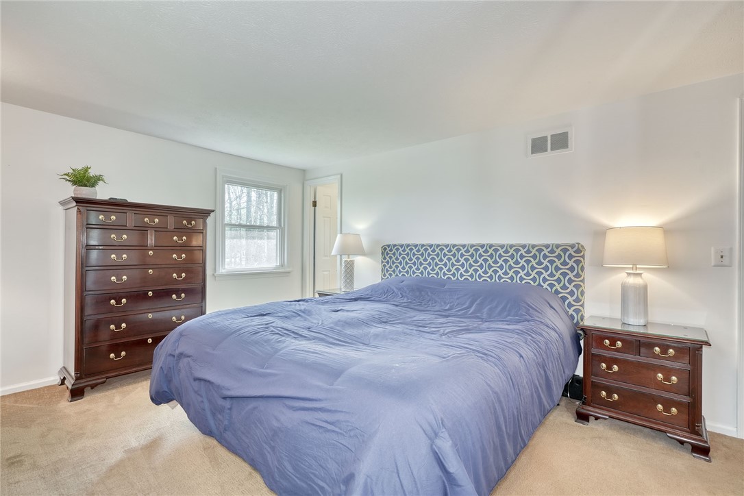 102 Jackson Road Penfield, NY 14526 - Photo 27 of 44