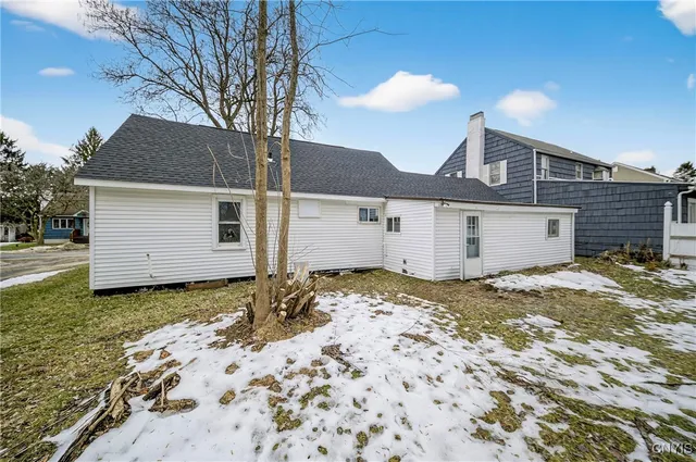 $234,900 | 5632 Cir Drive West, Cicero, NY 13039