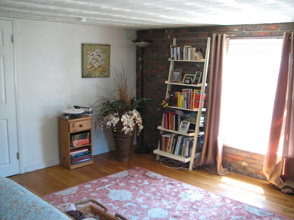 5 Roland Road Peabody, MA 01960 - Photo 17 of 30 Gallery Image 17