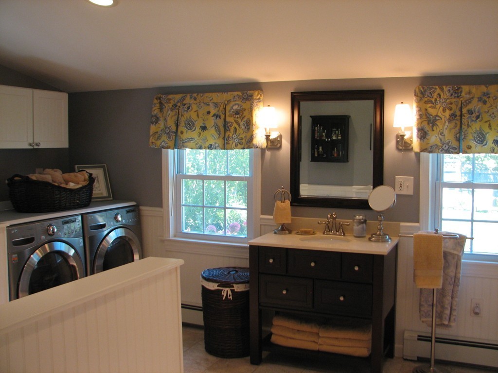 5 Roland Road Peabody, MA 01960 - Photo 5 of 30 Gallery Image 5
