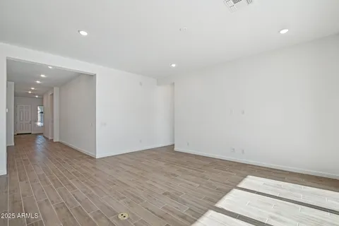 $649,990 | 22725 East Saddle Way, Queen Creek, AZ 85142