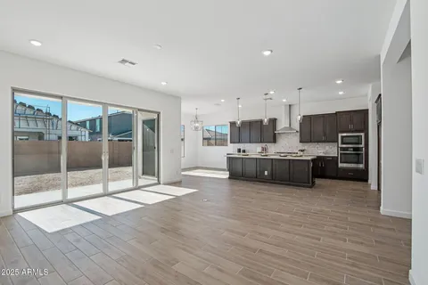 $649,990 | 22725 East Saddle Way, Queen Creek, AZ 85142