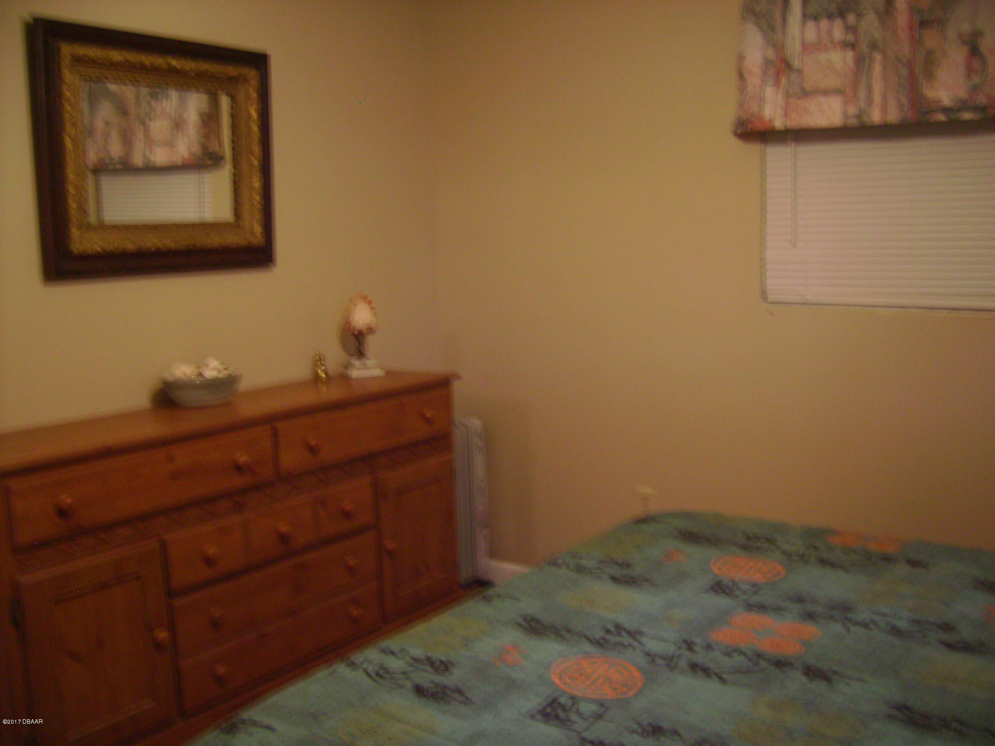 56326 Hickory Road Astor, FL 32102 - Photo 28 of 33 2nd Bedroom