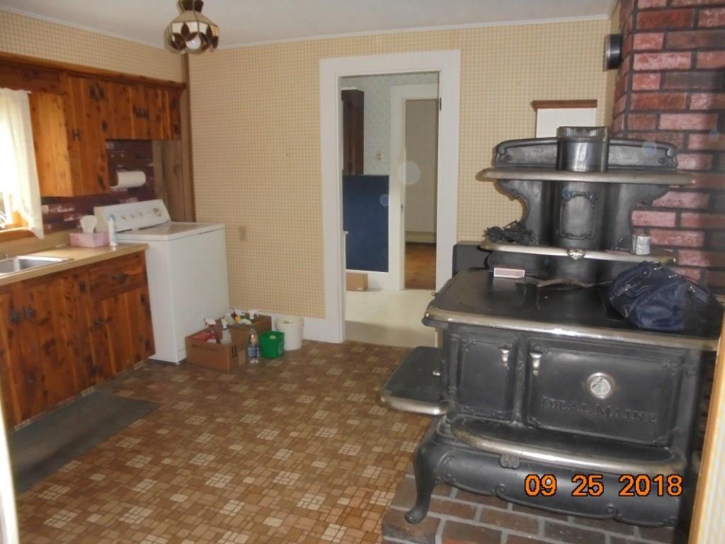 726 River Road North Anson, ME 04958 - Photo 6 of 27 Kitchen area