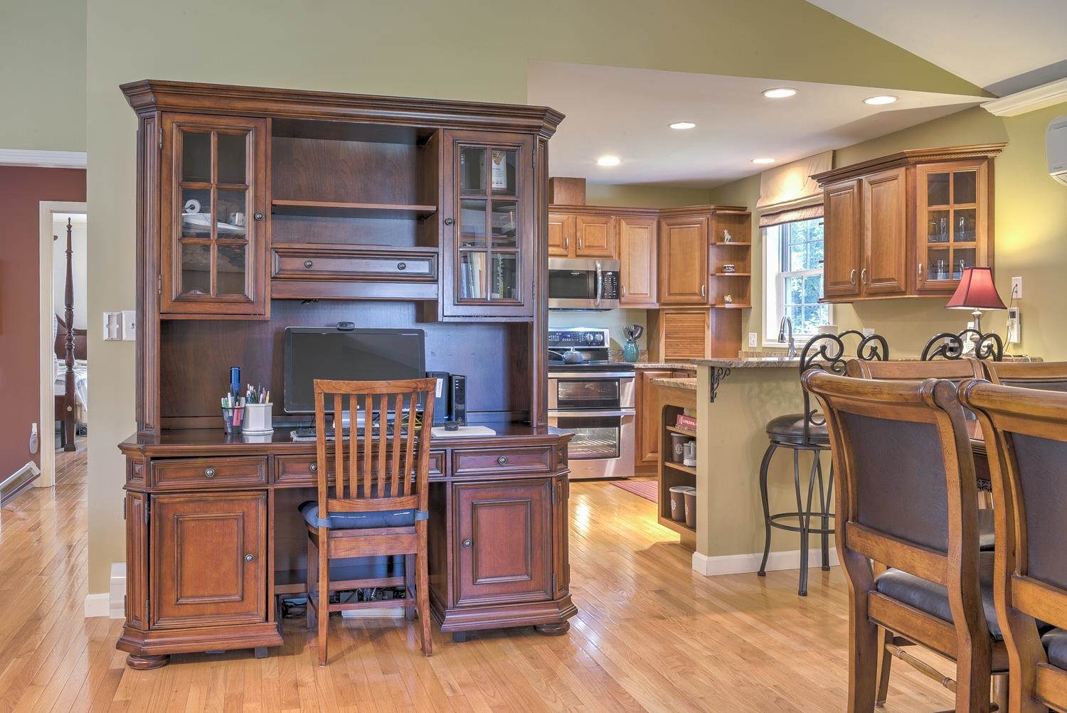 45 Trowbridge Road Keene, NH 03431 - Photo 9 of 40