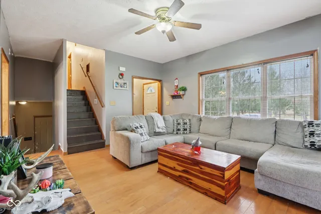 $379,900 | 46 West County Road 1000 South, Cloverdale, IN 46120