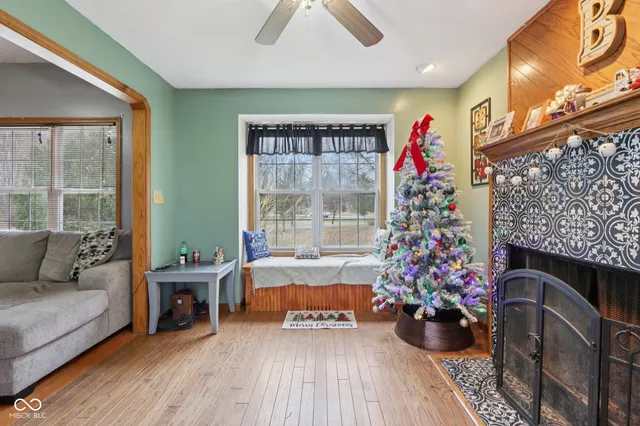 $379,900 | 46 West County Road 1000 South, Cloverdale, IN 46120