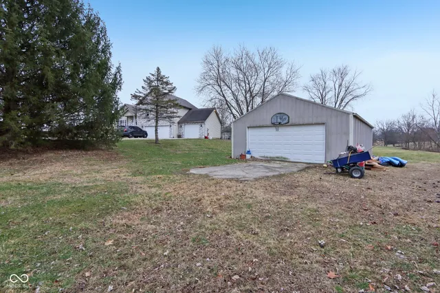 $379,900 | 46 West County Road 1000 South, Cloverdale, IN 46120