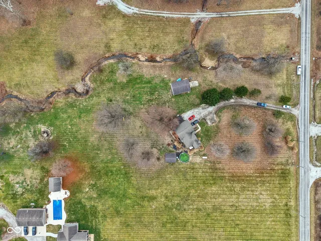 $379,900 | 46 West County Road 1000 South, Cloverdale, IN 46120