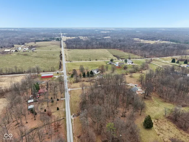 $379,900 | 46 West County Road 1000 South, Cloverdale, IN 46120