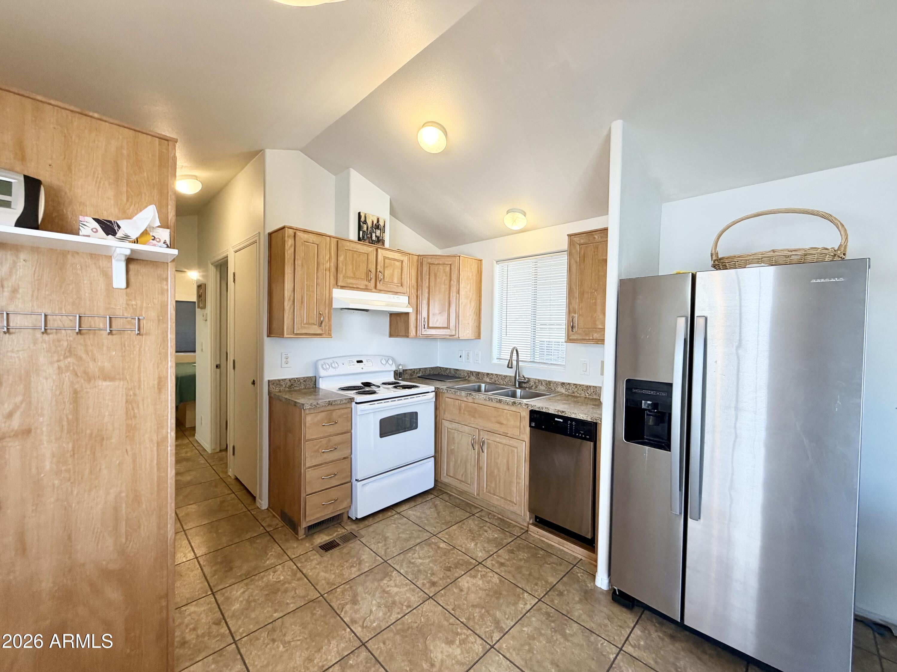 111 South Greenfield Road, Unit 244 Mesa, AZ 85206 - Photo 34 of 69 FIT FOR A CHEF