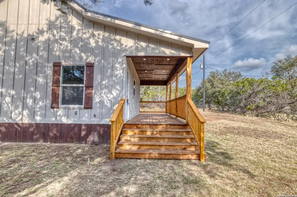 $229,900 | 60 Loop Uvalde Tx 78801, Uvalde, TX 78801