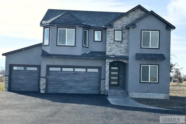 $699,999 | 4038 East 545 North, Rigby, ID 83442