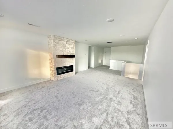 $699,999 | 4038 East 545 North, Rigby, ID 83442