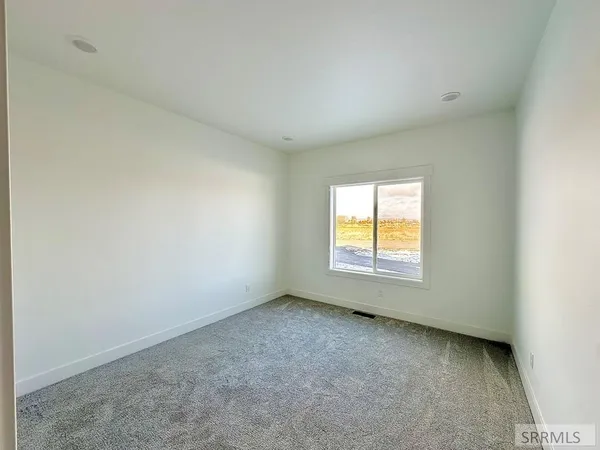 $699,999 | 4038 East 545 North, Rigby, ID 83442