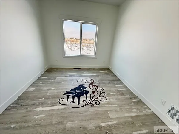 $699,999 | 4038 East 545 North, Rigby, ID 83442