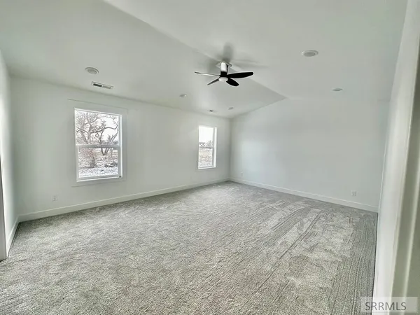 $699,999 | 4038 East 545 North, Rigby, ID 83442