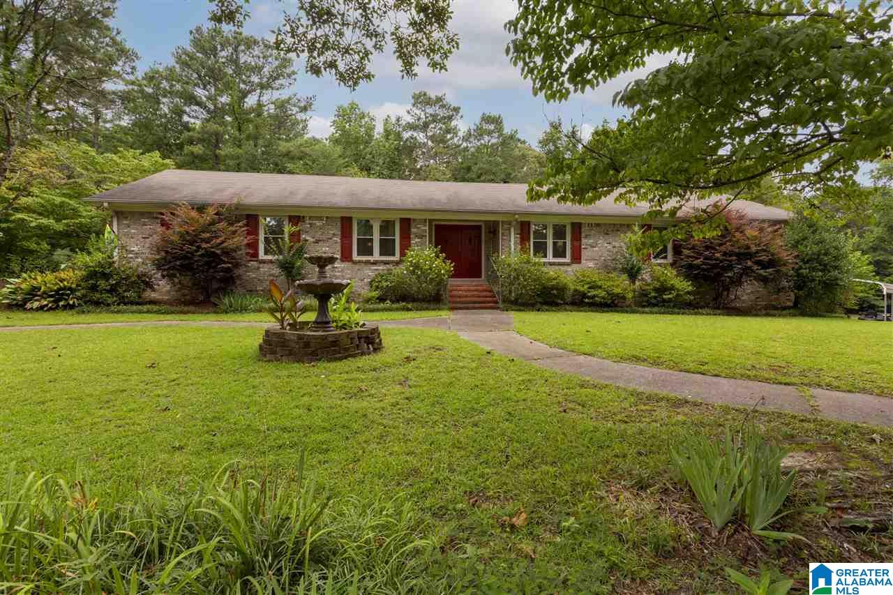 137 Old Spanish Trail Alabaster, AL 35007 - Photo 2 of 50