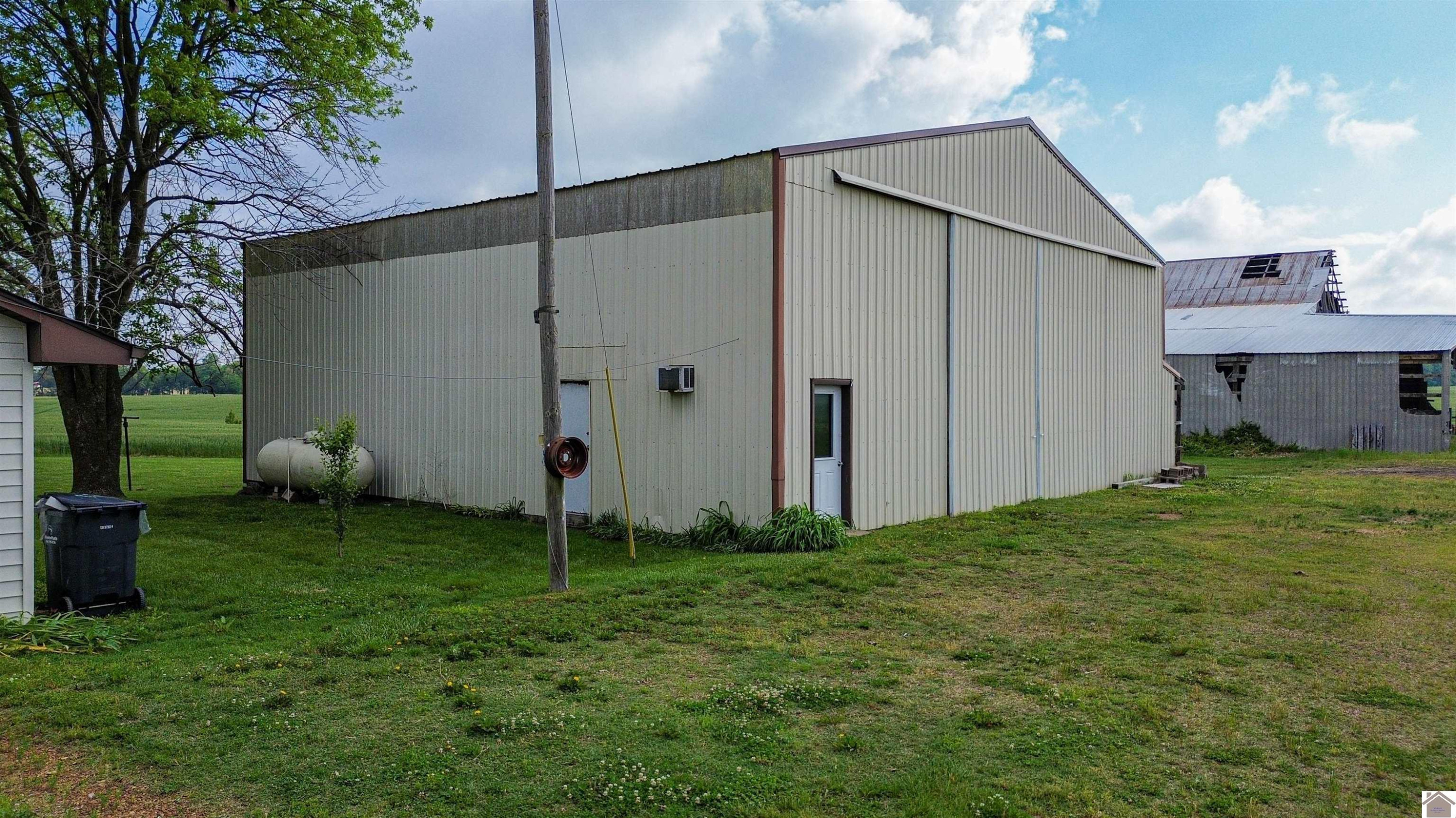 2520 Moss Road Kevil, KY 42053 - Photo 41 of 50 Photo 41