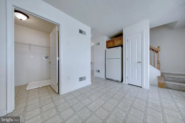 a view of empty room