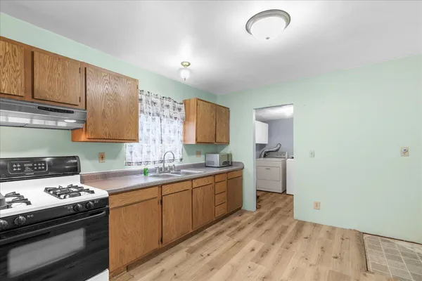 $125,000 | 4924 Pleasant Grove Road, Lansing, MI 48910