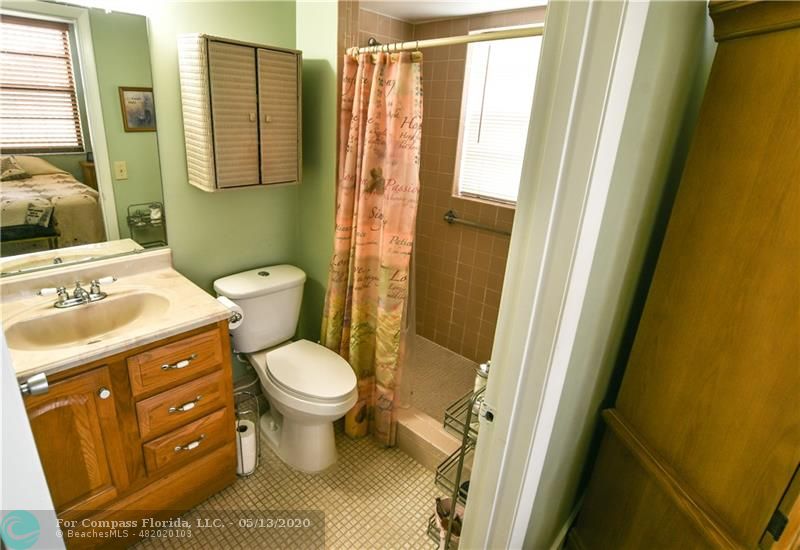 7350 Northwest 18th Street, Unit 101 Margate, FL 33063 - Photo 17 of 28 Master bathroom